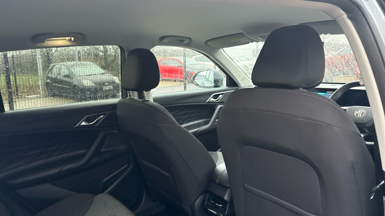 MG HS 1.5 T-GDI SE 5dr Petrol Hatchback